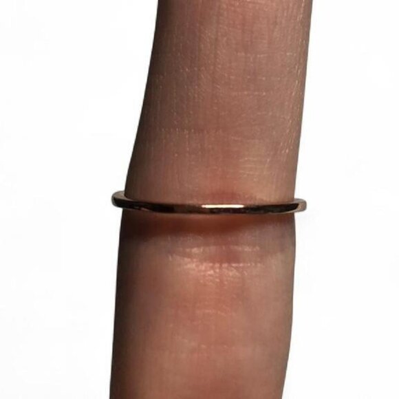 Charmed Aroma Rose Gold XO Ring - Picture 3 of 4